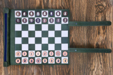 Vic Travel Chess by Lyliad