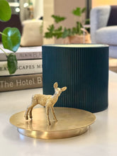 Curious Encounter Candle by Il Était Une Fois