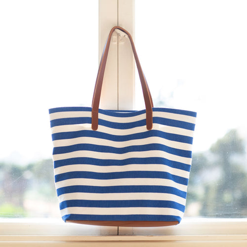 Myrna Beach Bag by Lyliad